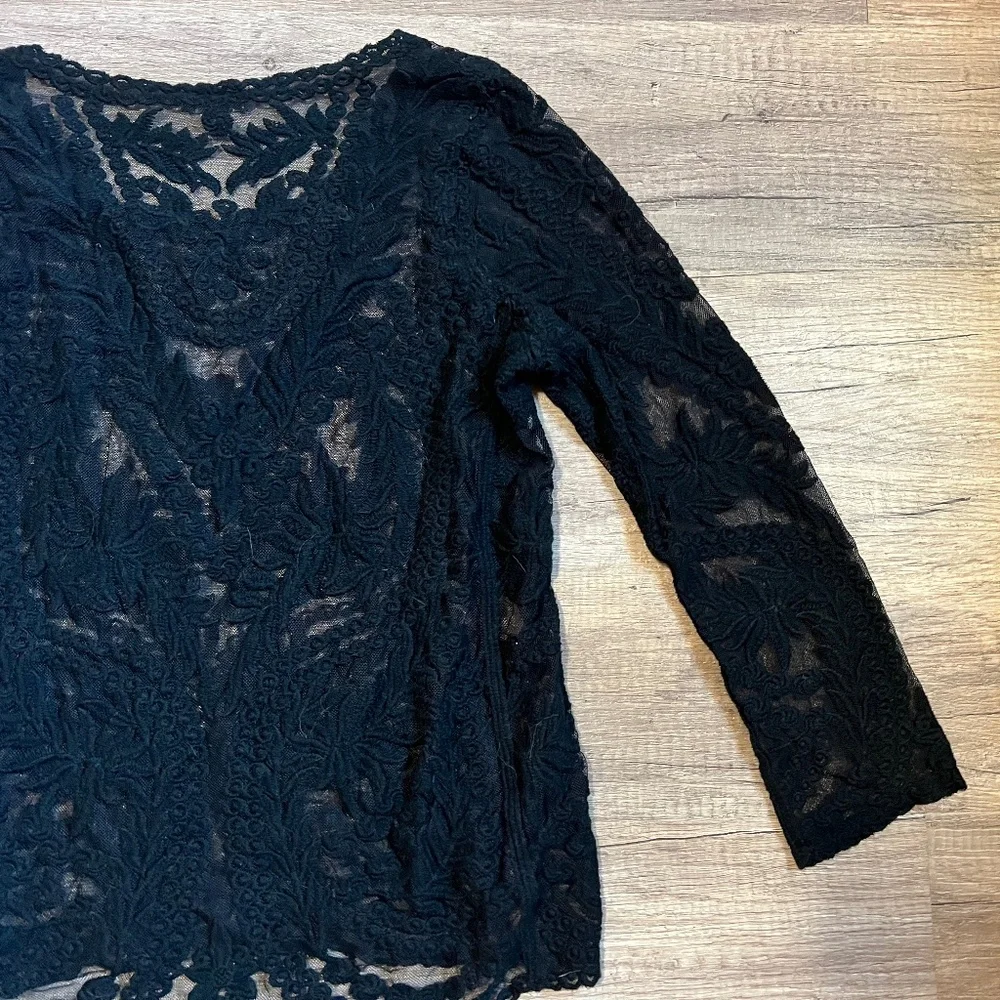 EXPRESS Women's Lace Top (Size S)